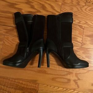 Antonio Melani black leather and suede boots, size 9